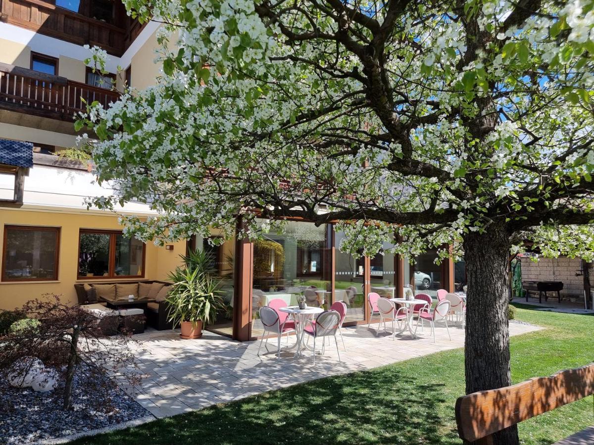 Pension Sattlerenglhof Laces Exterior foto